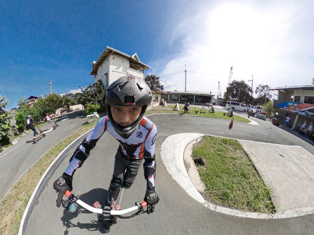 Franco Moje's 360 Race View