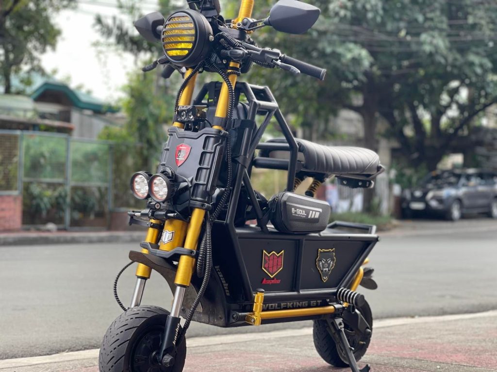 Kaabo Wolf King Seated Electric Scooter - Headlight View