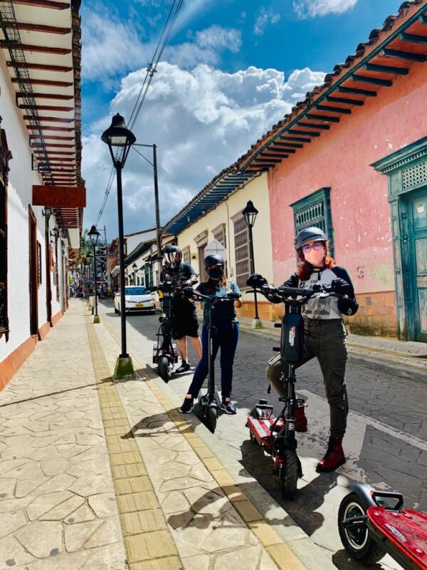 Dualtron Colombia Electric Scooters - Group Ride
