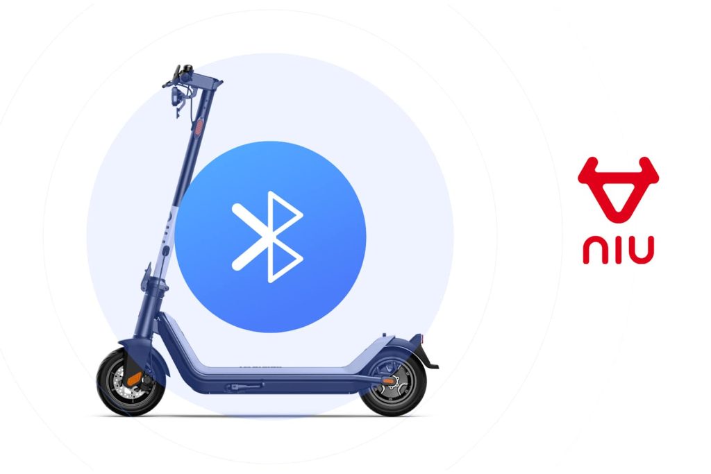 NIU KQi3 Electric Scooters - Bluetooth