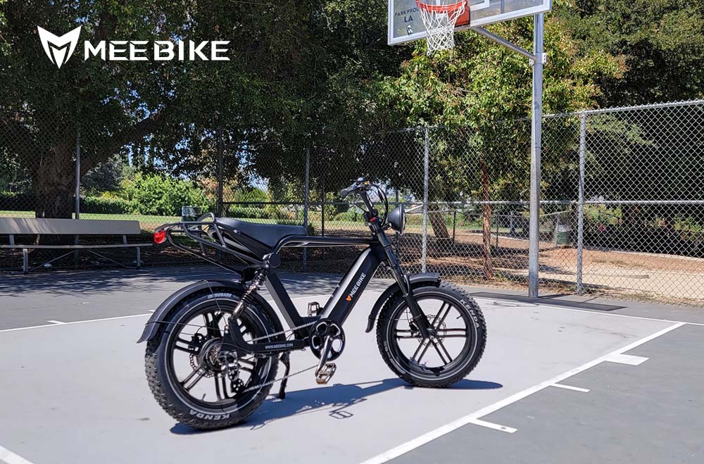 Meebike Gallop Electric Motorbike - Basketball Court