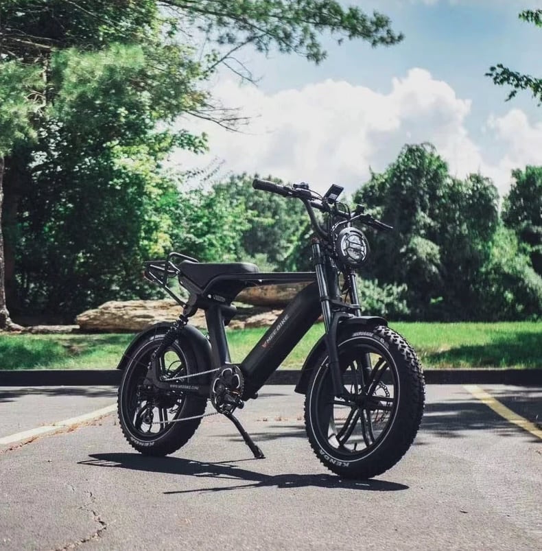 Meebike Gallop Electric Motorbike - Outdoors