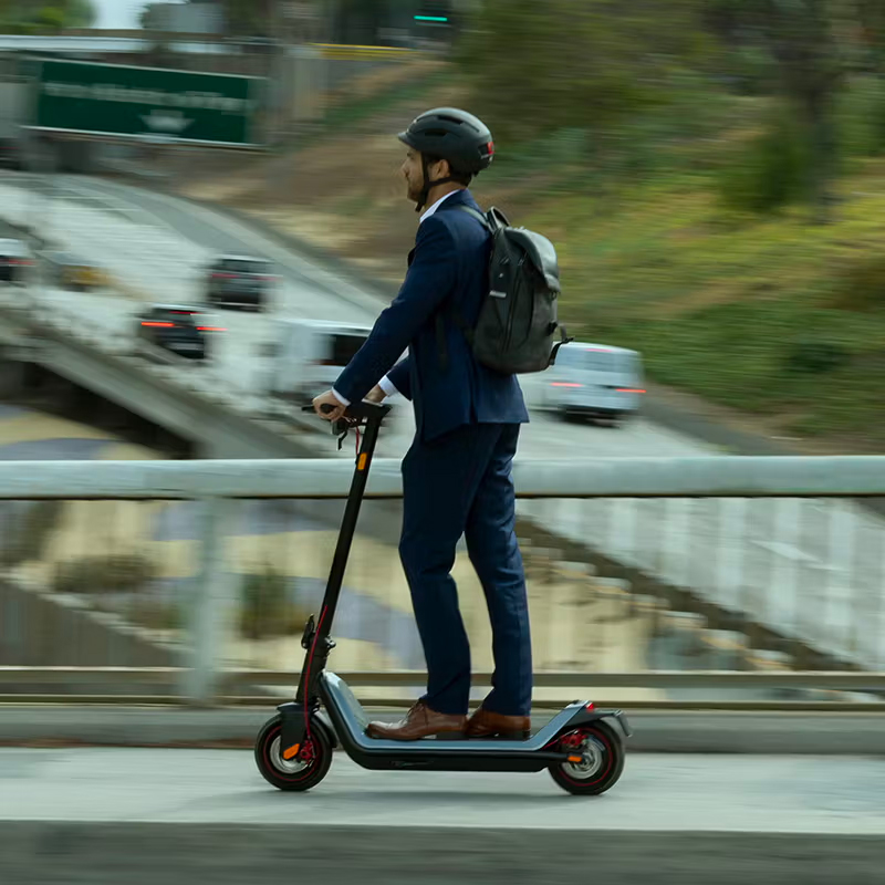 NIU KQi3 Max Electric Kick Scooter