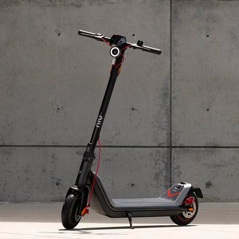 The Best $900 Scooter Review: NIU KQi3 Max Electric Kick Scooter for