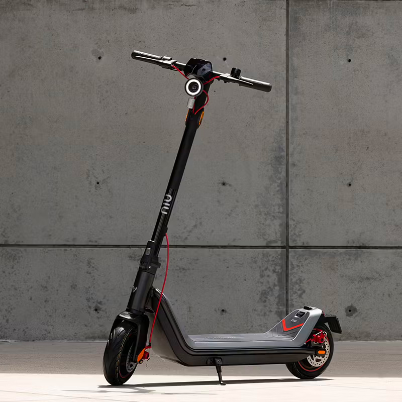 NIU KQi3 Max Electric Kick Scooter