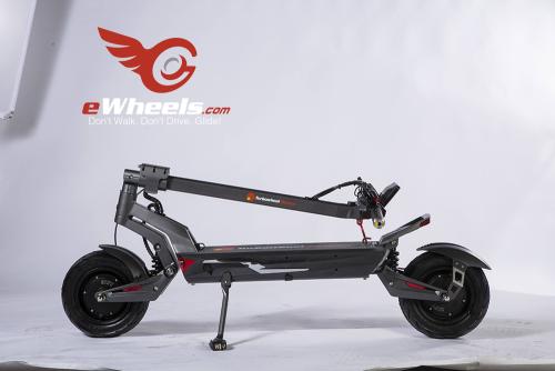 Turbowheel Meteor Electric Scooter - Side Folded