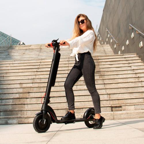 TurboAnt X7 Pro Electric Scooter - Rider
